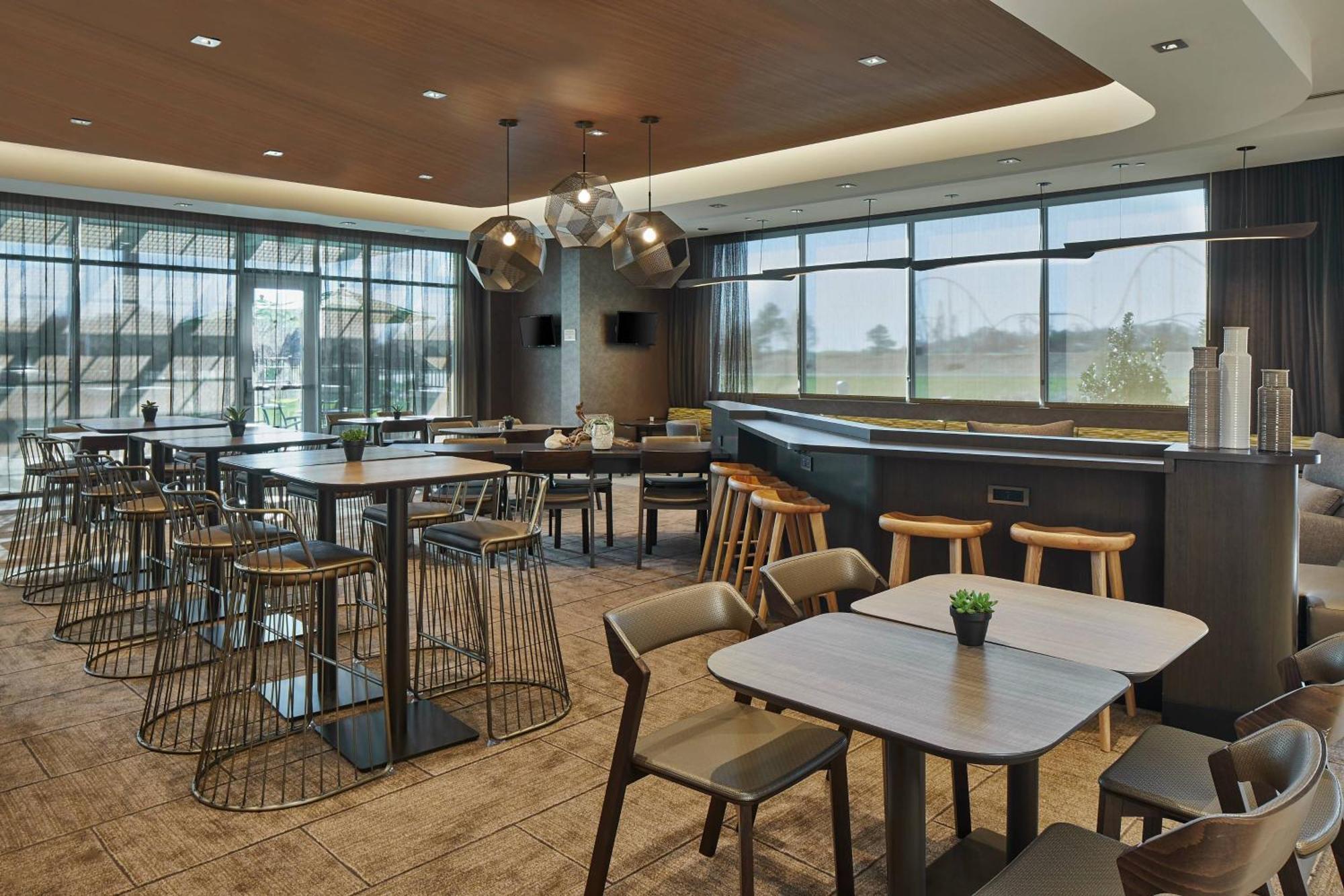 Springhill Suites Charlotte At Carowinds Exterior foto